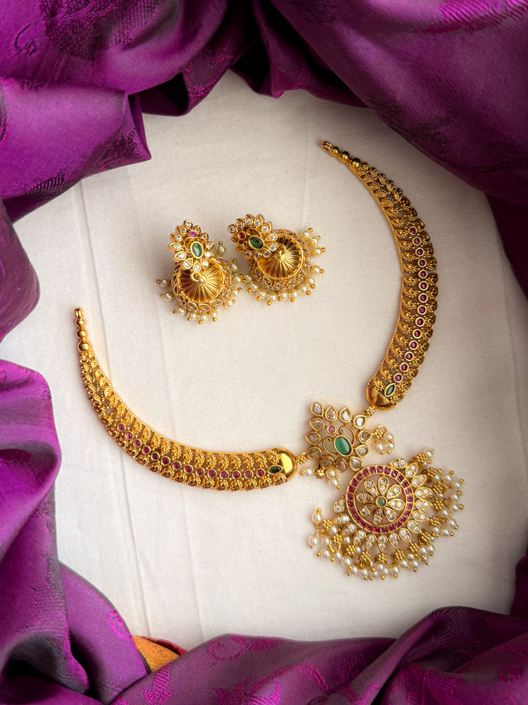BRILLIANT finish horn neckwear with earrings  -  latest pocket friendly south indian jewellery collection