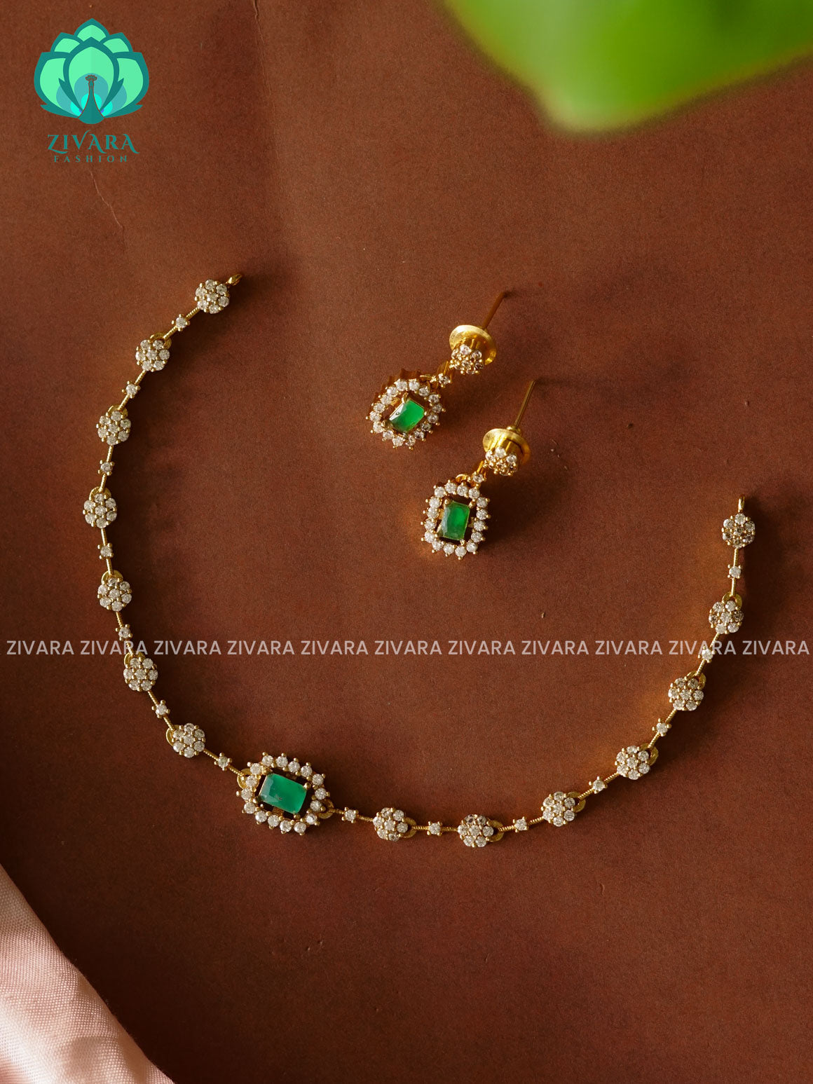 GREEN SMALL KIDS FRIENDLY  - stylish and minimal elegant neckwear with earrings- Zivara Fashion