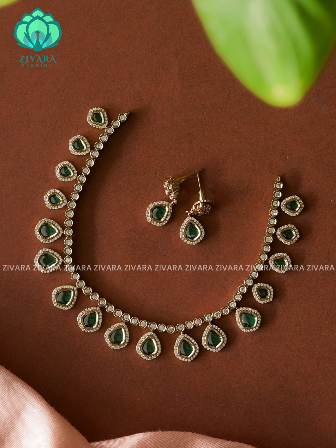 GREEN COLOURFUL TEAR PENDANT - stylish and minimal elegant neckwear with earrings- Zivara Fashion