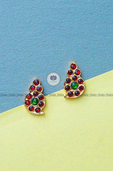 Red and Green - Kemp earrings - Manga Studs