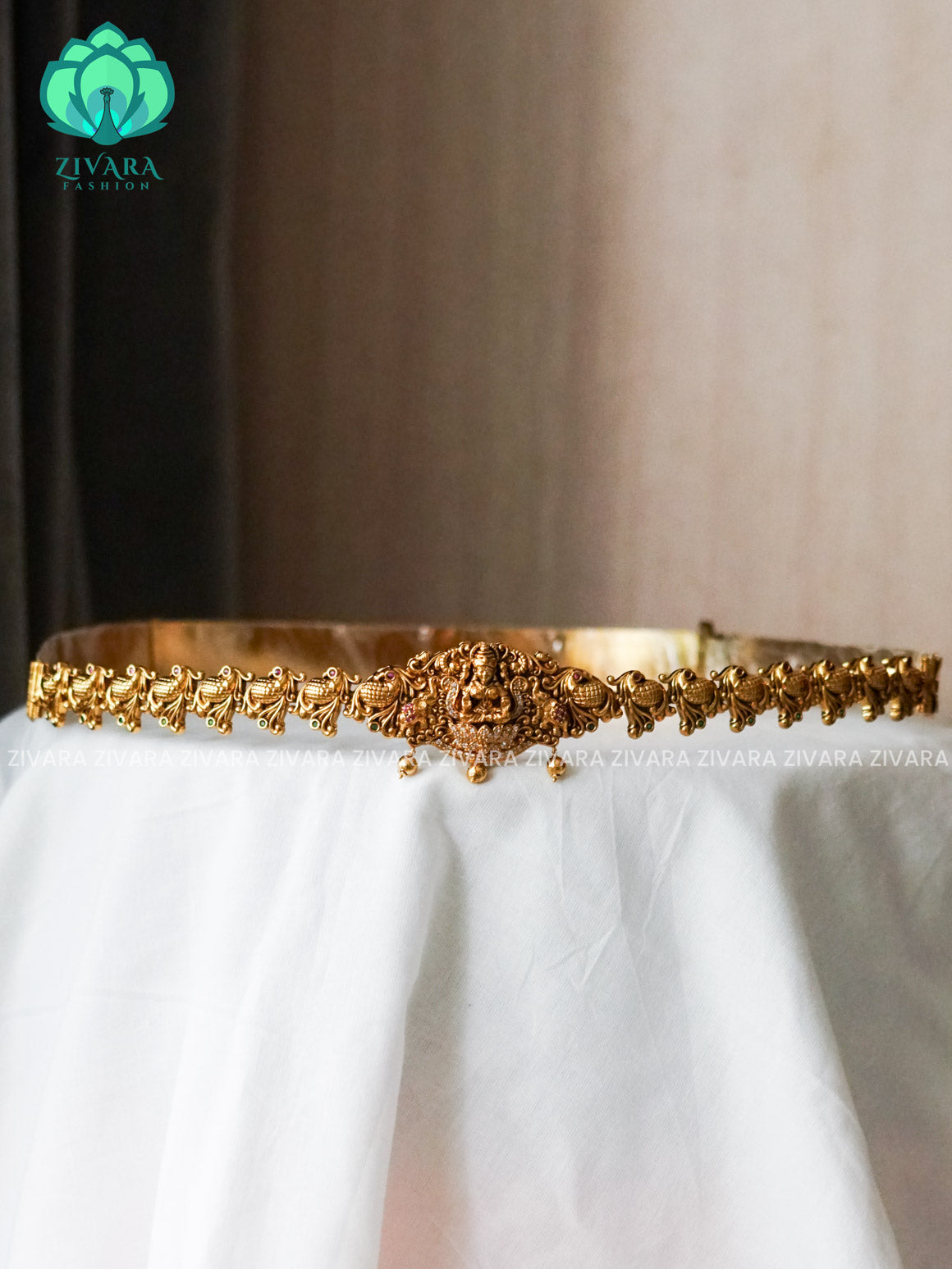 PEACOCK WITH TEMPLE  PREMIUM MATTE HIPBELT -ZIVARA FASHION