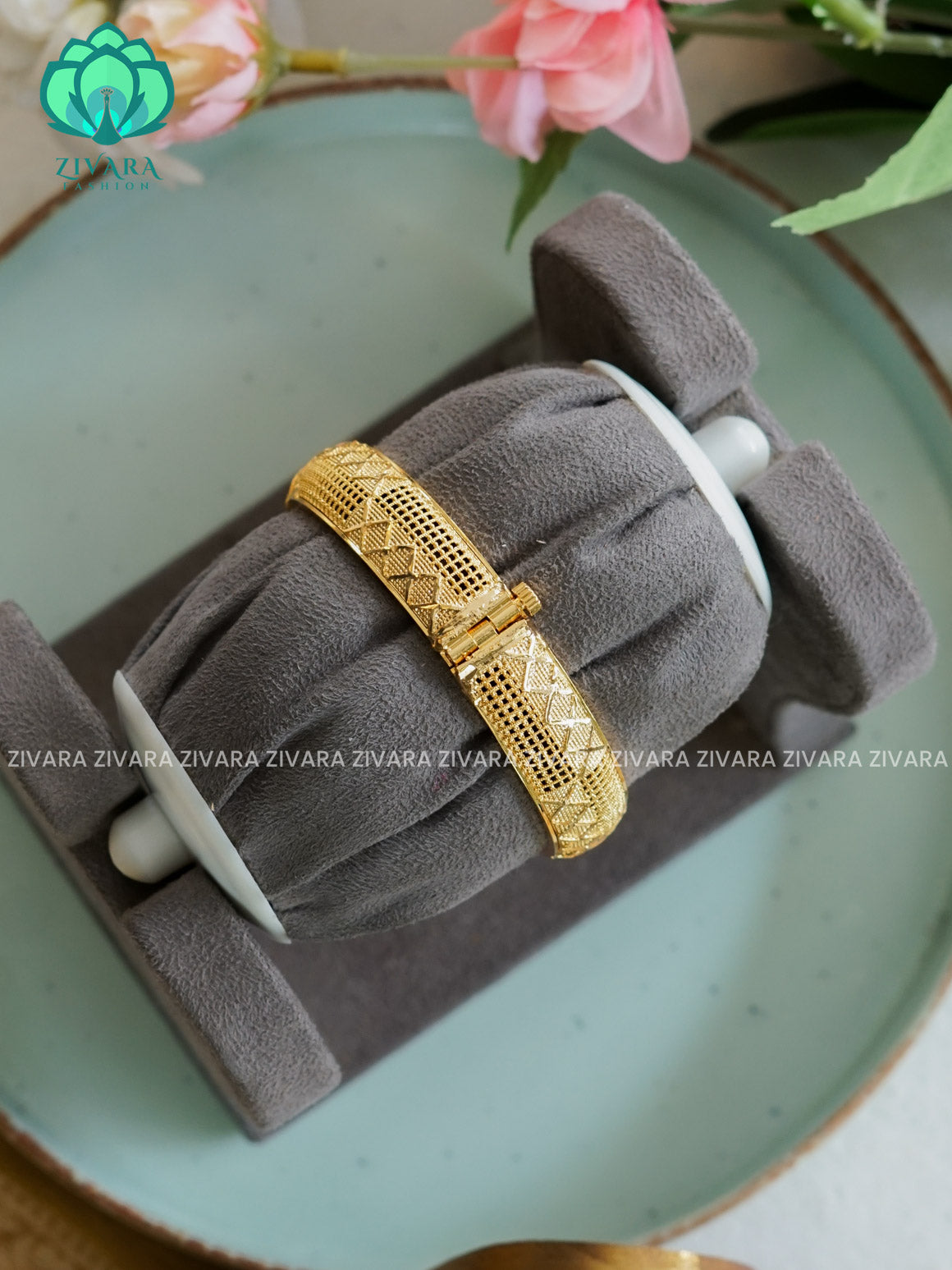 1 piece gold polish - Premium quality daily use bangles - Zivara fashion