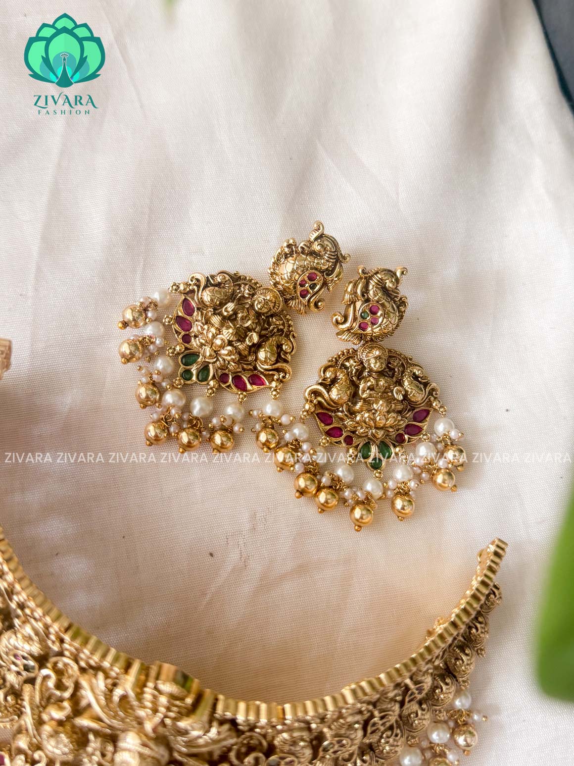 HEAVY BRIDAL VINTAGE CHOKER - Bridal  jewellery with earrings-indian bridal jewellery