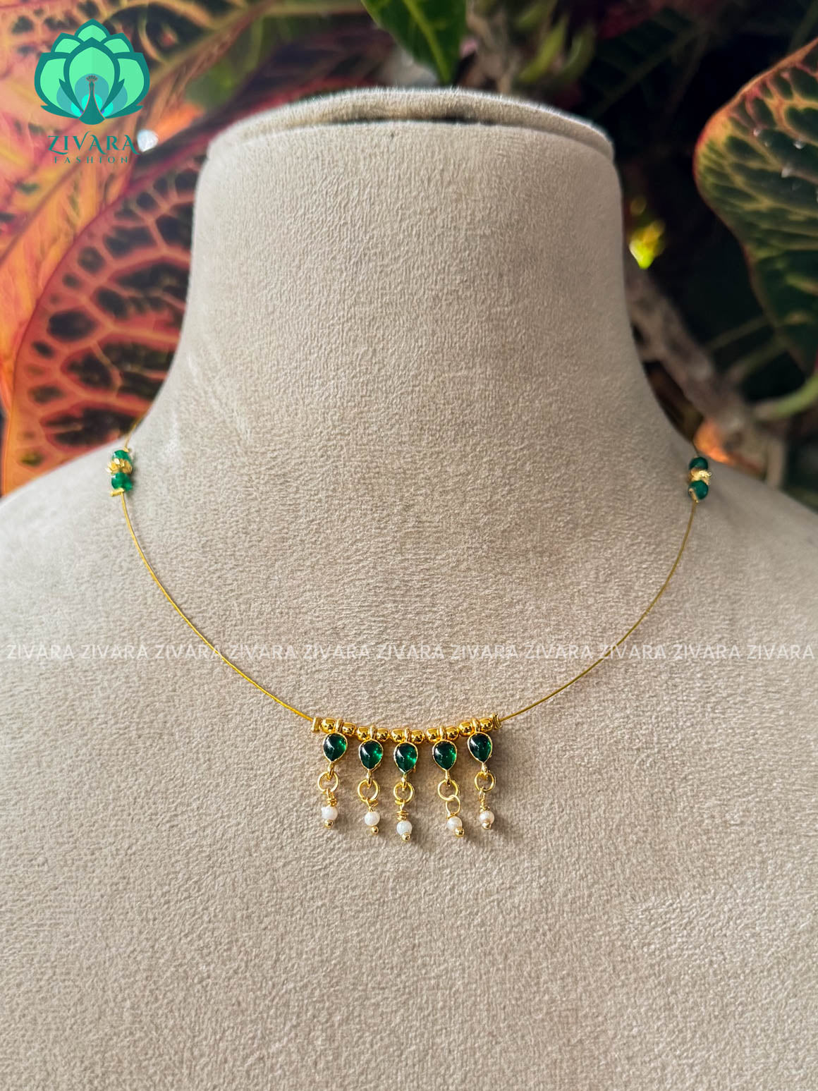 GREEN TAMARA INVISIBLE MINIMAL ELEGANT HANDMADE NECKLACE WITH BRILLIANT FINISH MOTIFS- ZIVARA FASHION