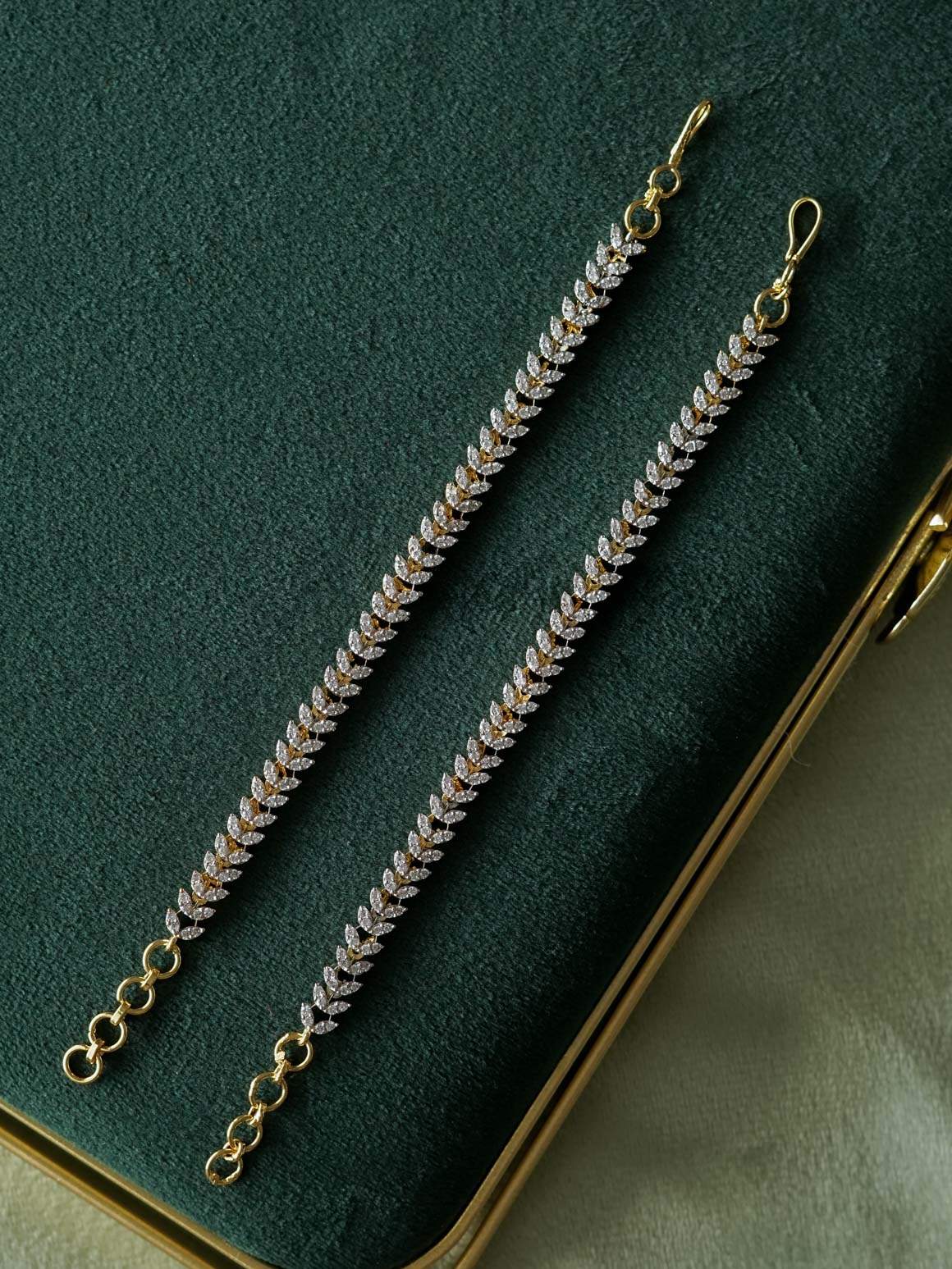 Rhodium dual polish straight premium finish bridal earchain maatal- south indian kemp bridal accessory