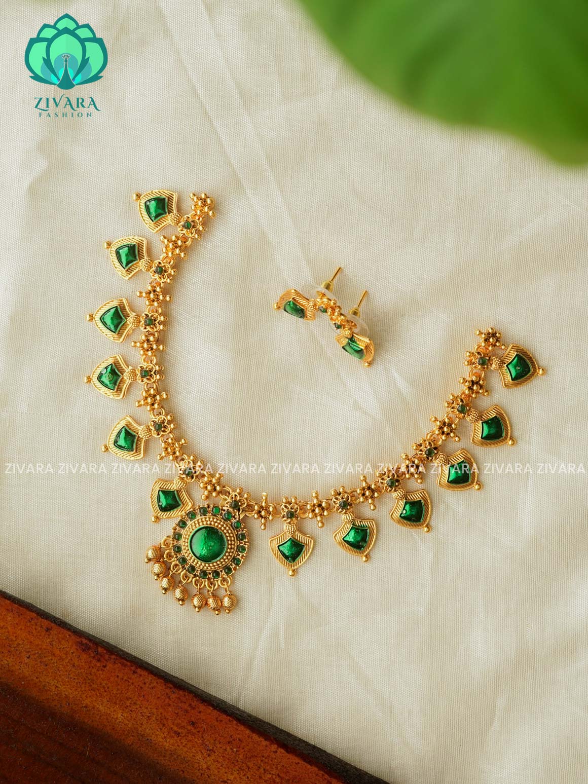 GREEN ENAMEL - Traditional south indian NORMAL MATTE PALLAKAD neckwear with earrings- Zivara Fashion- latest jewellery design