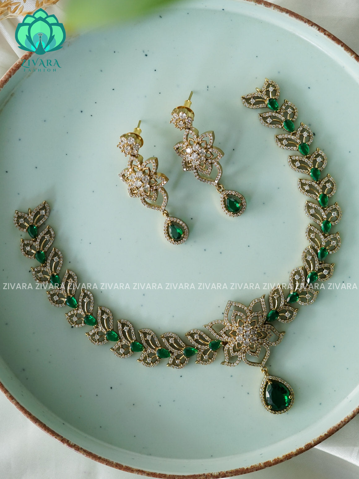 GREEN  FLOWER  - stylish and minimal elegant neckwear with earrings- Zivara Fashion
