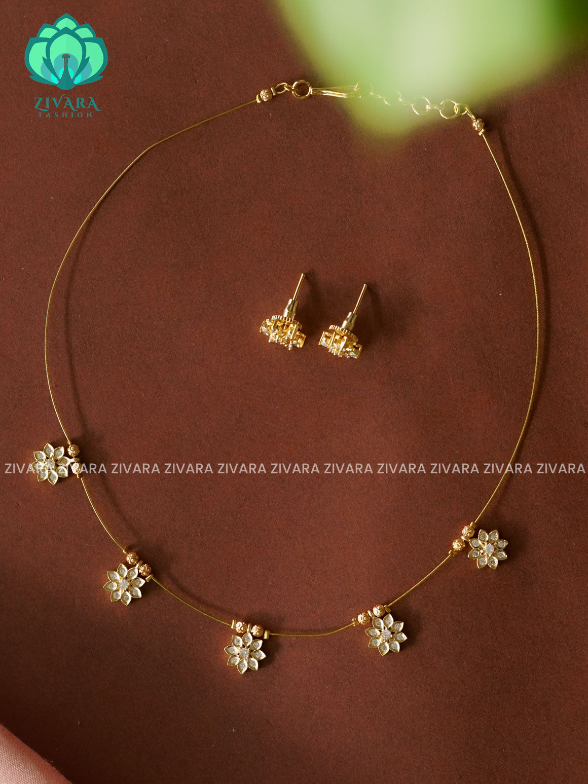 WHITE STONE - FLOWER TAMARA INVISIBLE MINIMAL ELEGANT HANDMADE NECKLACE WITH BRILLIANT FINISH MOTIFS- ZIVARA FASHION