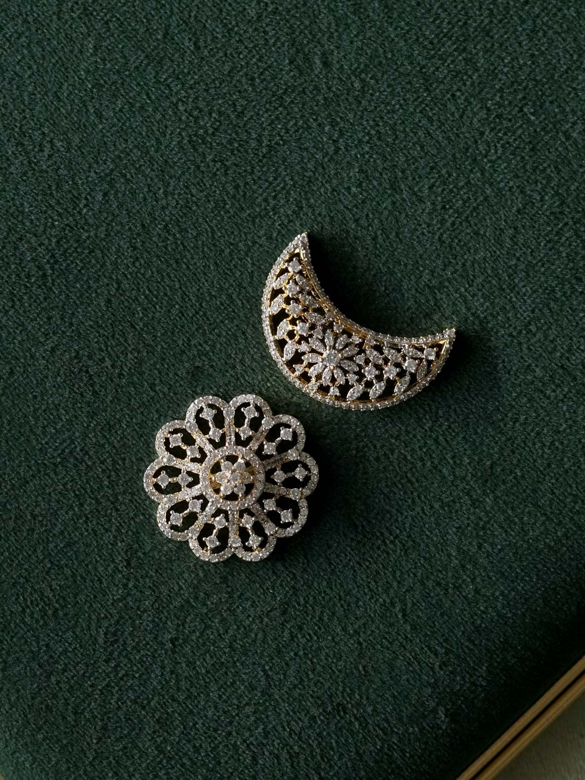 WHITE AD STONE - SUN MOON - SURYA CHANDRA - TRADITIONAL REAL KEMP  HAIR ACCESSORIES- ZIVARA FASHION