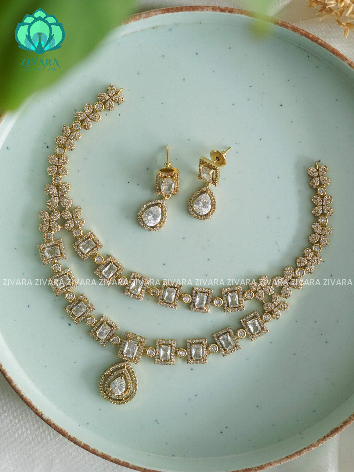 WHITE STEP - stylish and minimal elegant neckwear with earrings- Zivara Fashion