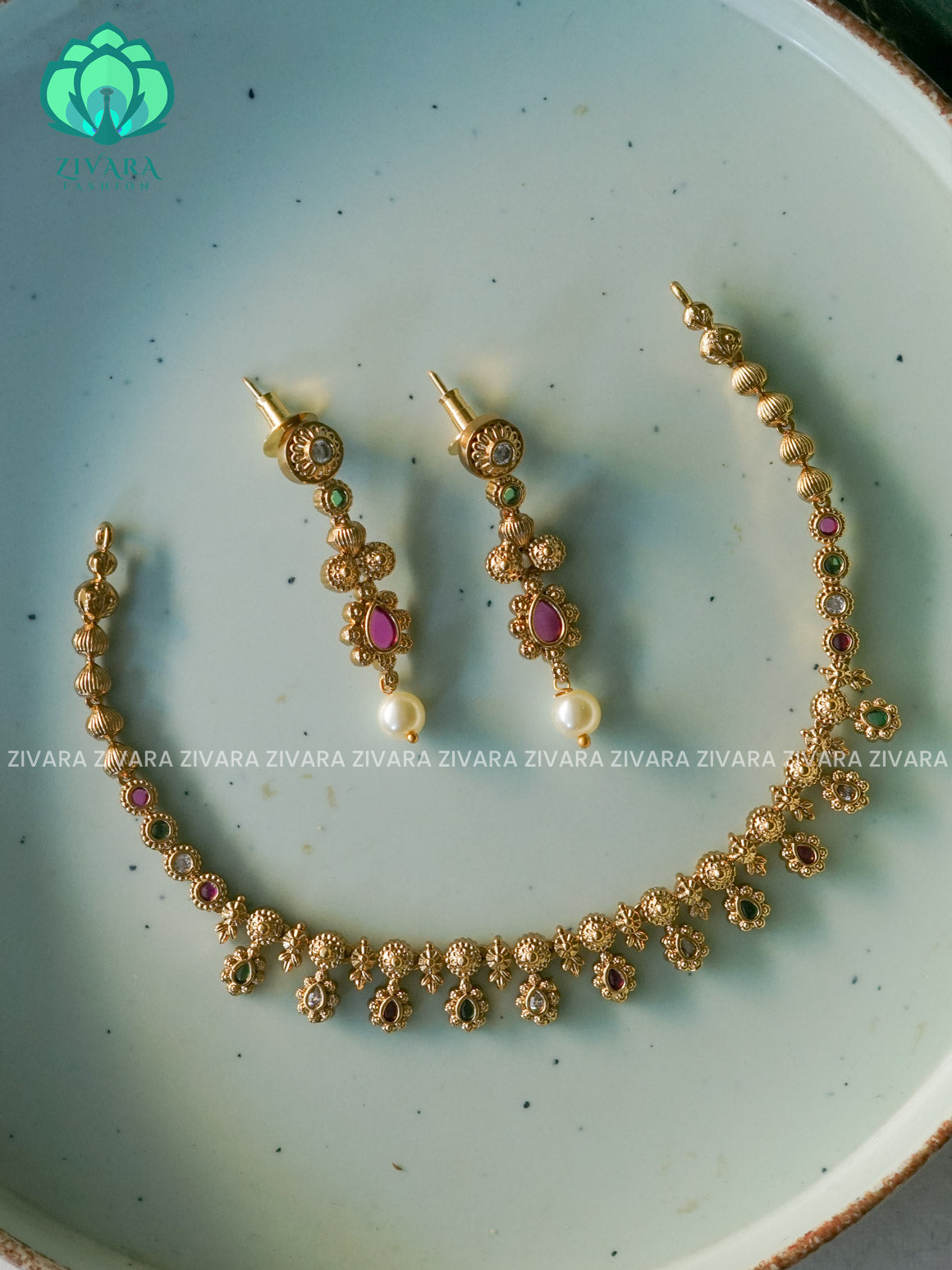 SIMPLE KIDS FRIENDLY  - stylish and minimal elegant neckwear with earrings- Zivara Fashion