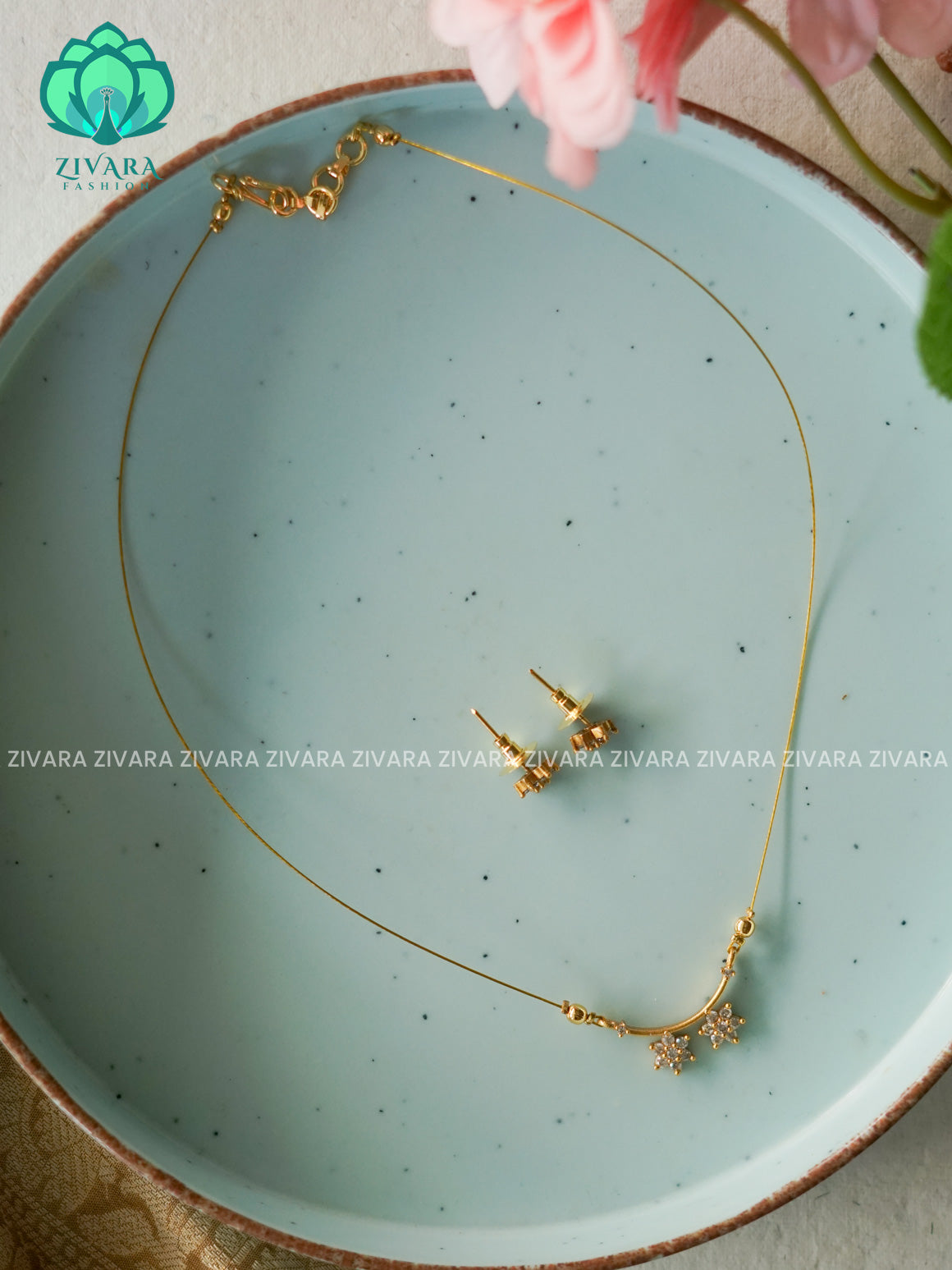 WHITE STONE - STAR   TAMARA INVISIBLE MINIMAL ELEGANT HANDMADE NECKLACE WITH BRILLIANT FINISH MOTIFS- ZIVARA FASHION