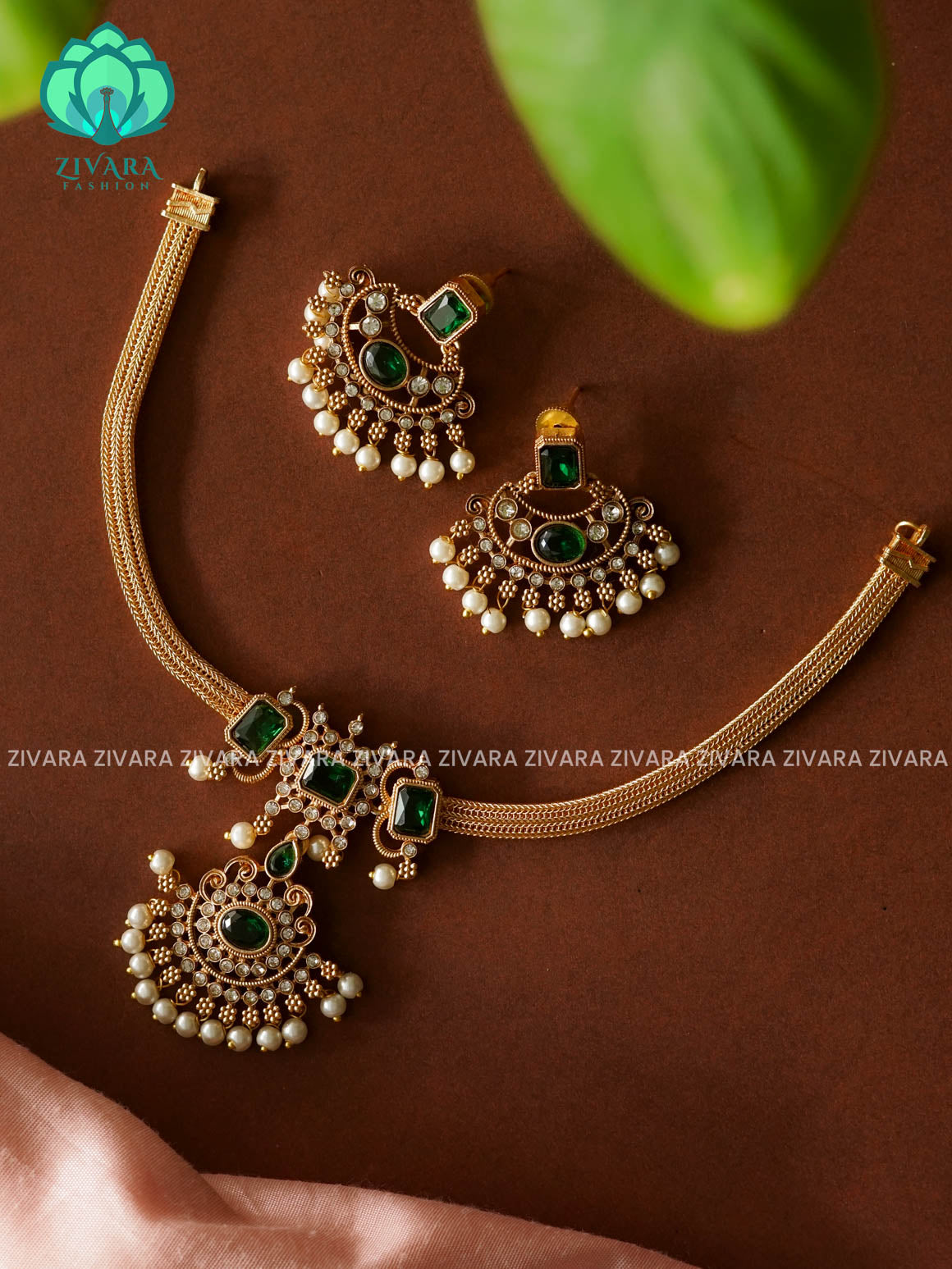 GREEN SIMPLE PENDANT - Normal matte NECKWEAR  with earrings-latest south indian jewellery