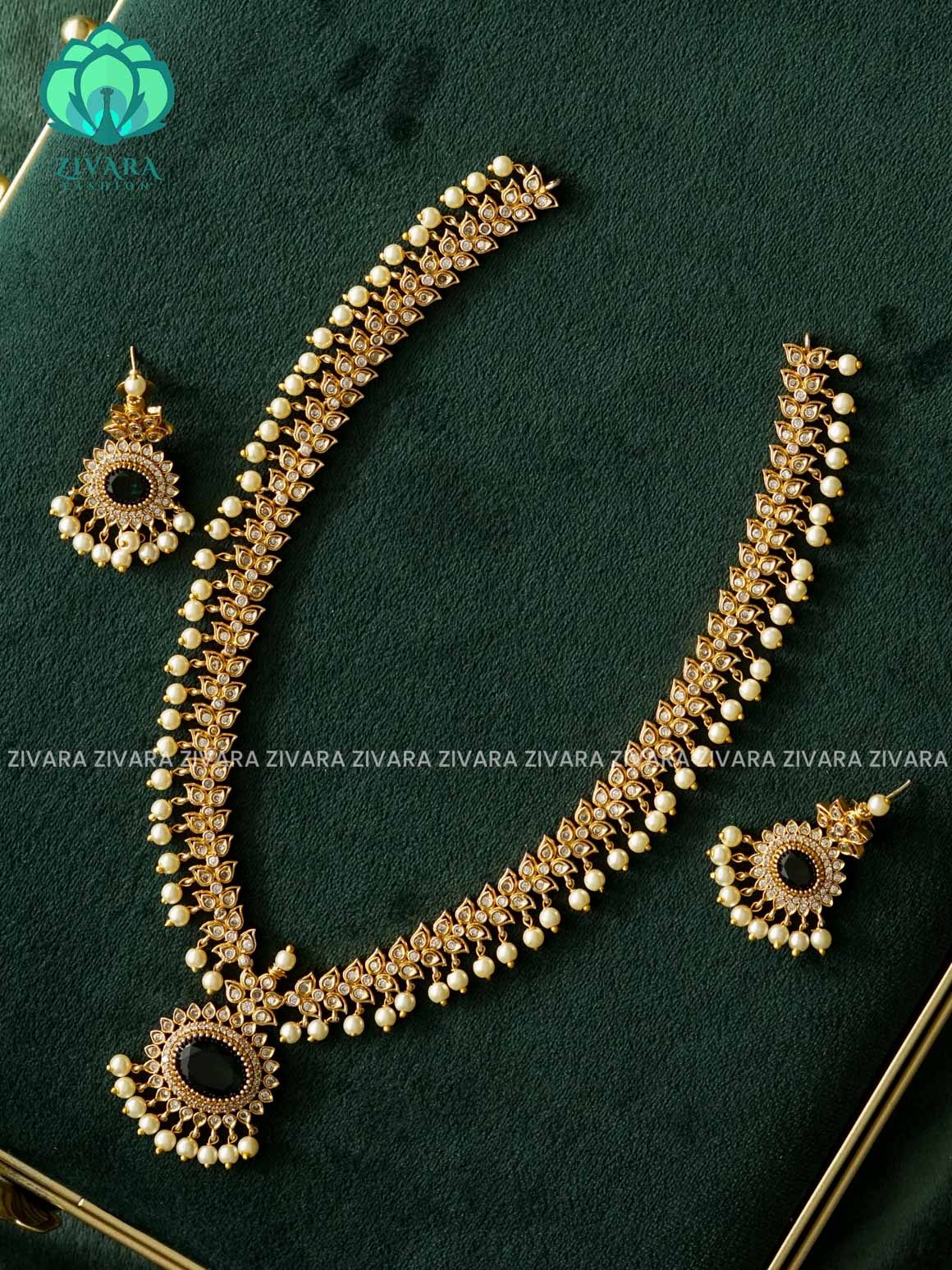 Green oval pendant  - Traditional PREMIUM MATTE polish MIDCHEST haaram/neckwear- Zivara Fashion