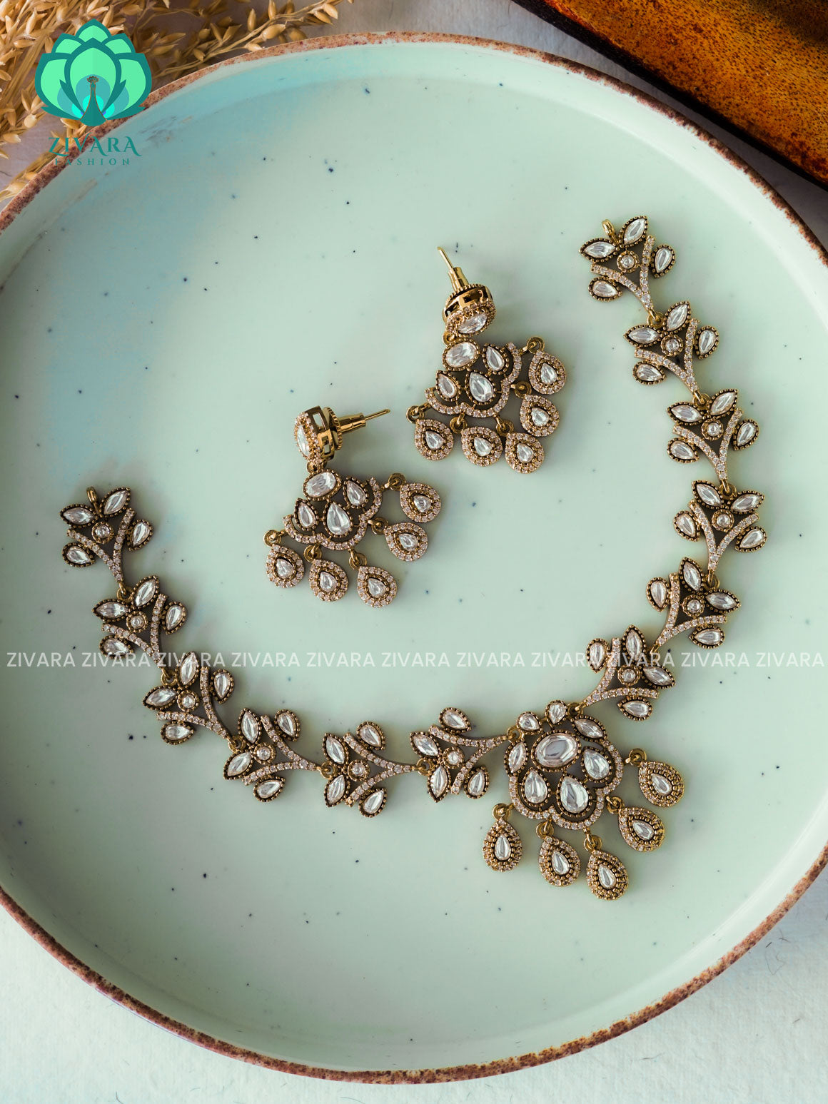 WHITE STONE LEAFY VICTORIA POLISH  stylish and minimal elegant neckwear with earrings- Zivara Fashion