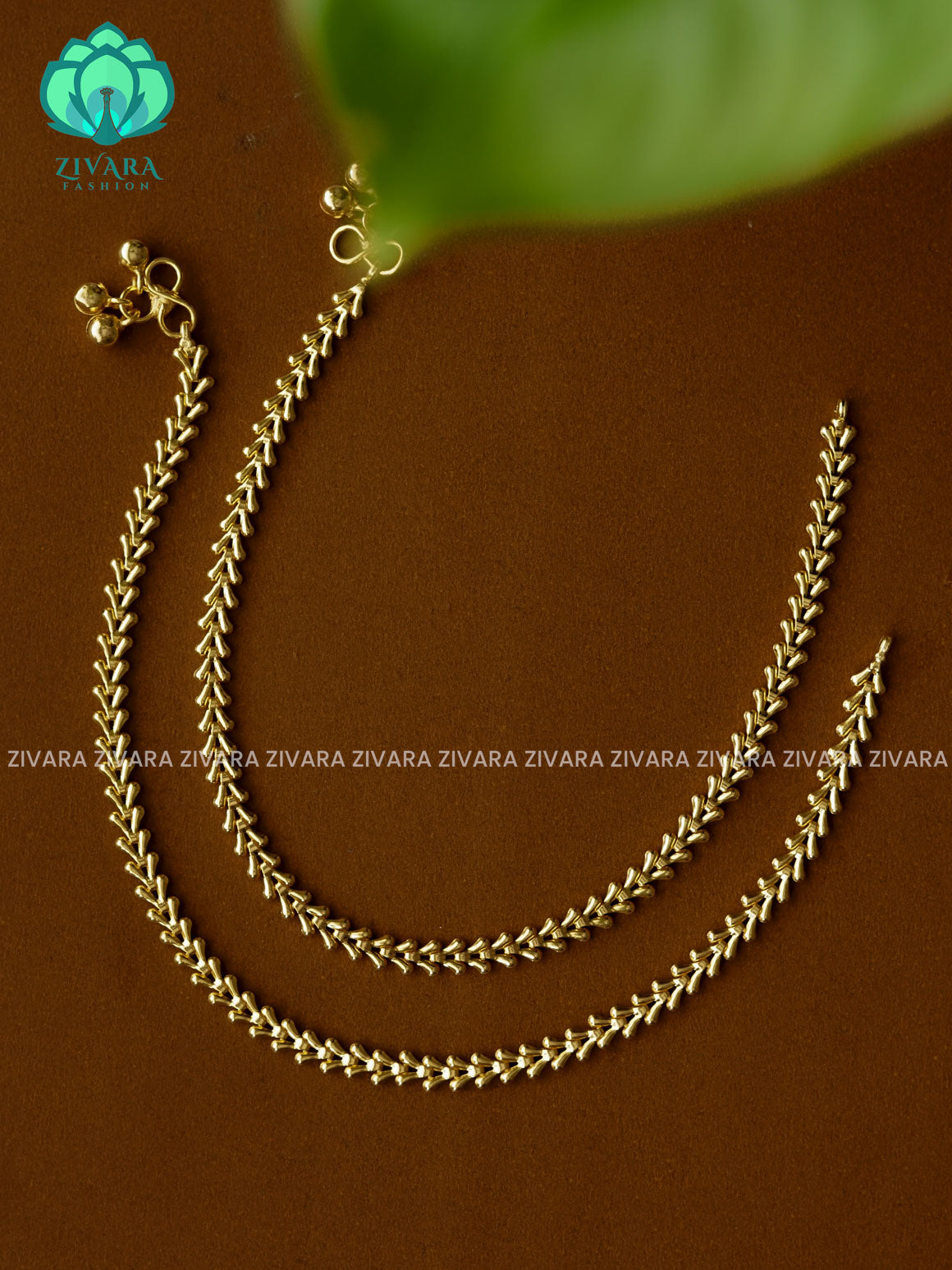 Trending PLAIN GOLD DAILY  wear anklets (10.5 inch approx )for women- latest jewellery- ZIVARA FASHION