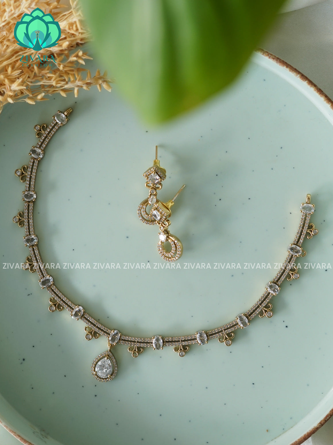 WHITE  TEAR SIMPLE FLORAL - stylish and minimal elegant neckwear with earrings- Zivara Fashion