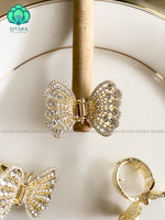BUTTERFLY CLAW CLIPS - ( 1 PIECE )Trending premium quality hair accessories at best price for women