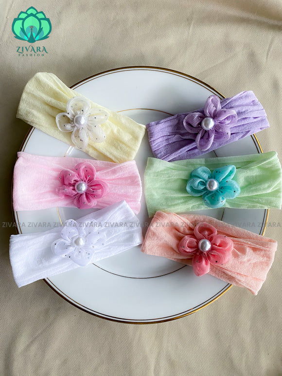 Cute free size head bows for babies-Trending premium quality hair accessories at best price for kids